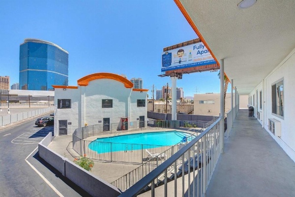 Siegel Select Convention Center Main image